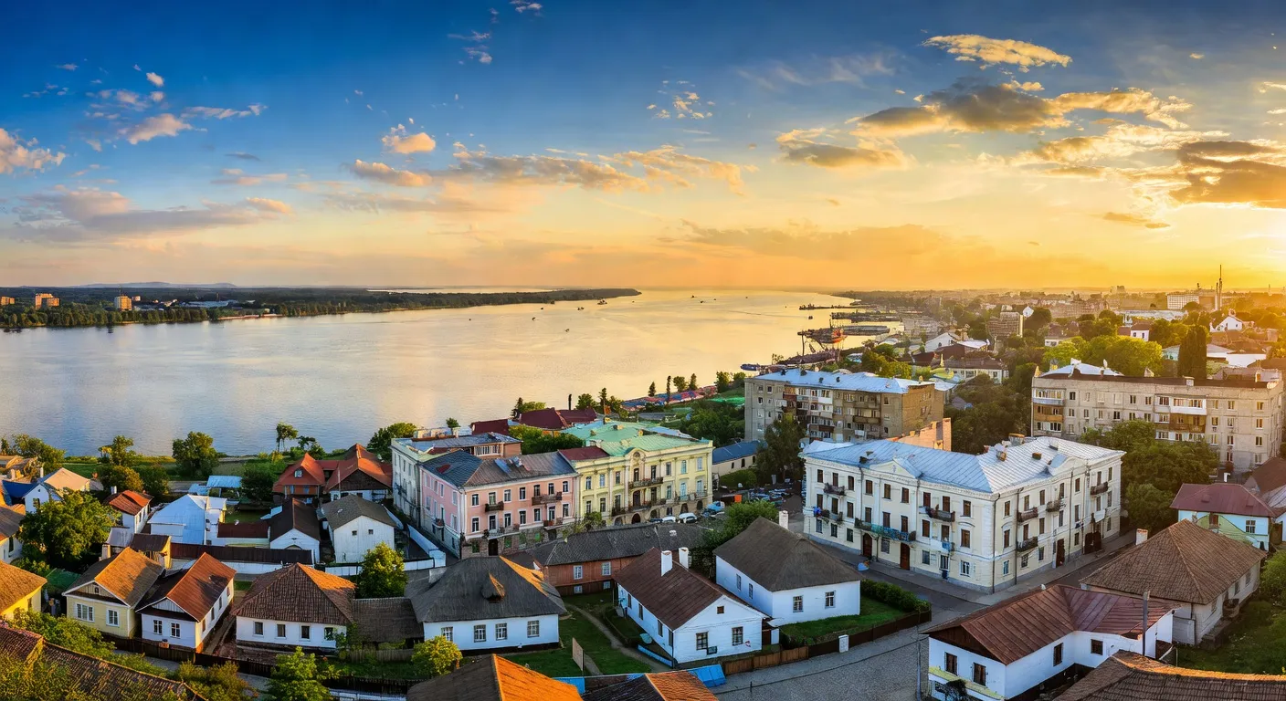 Kherson et le fleuve Dniepr dans le Sud de l'Ukraine